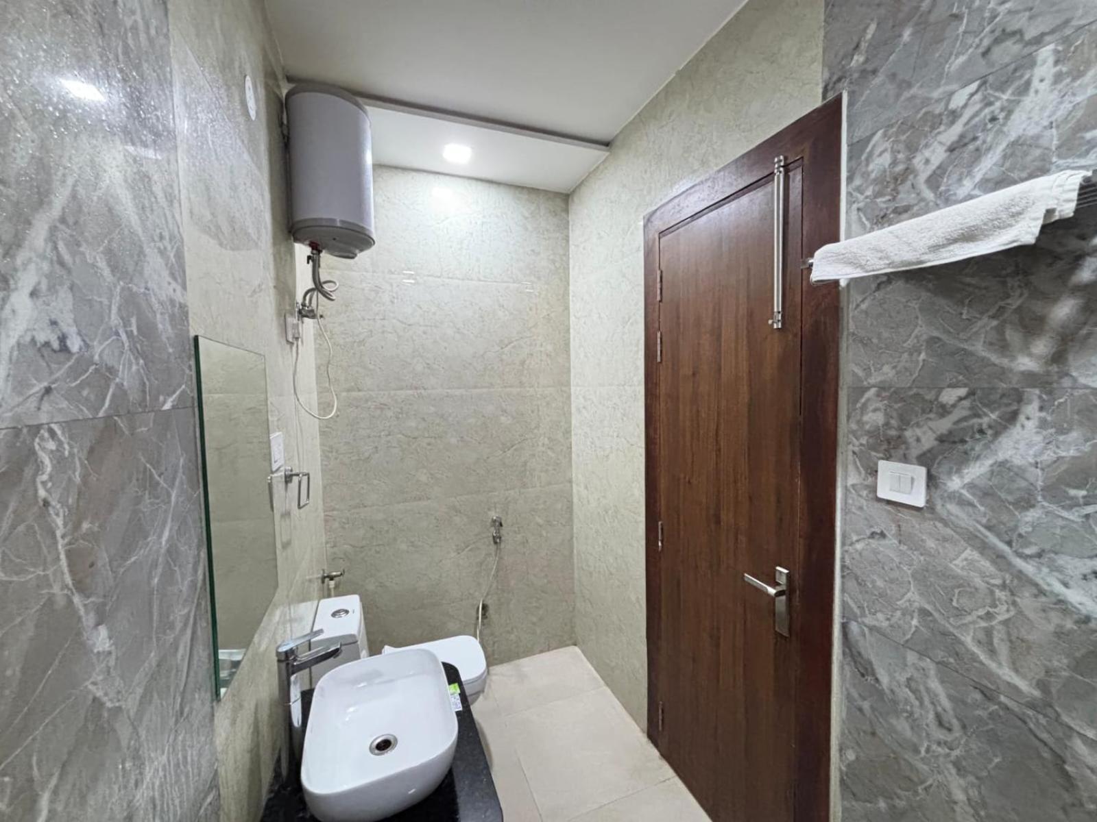 Hotel Ganga Palace - Agra Agra  Eksteriør bilde