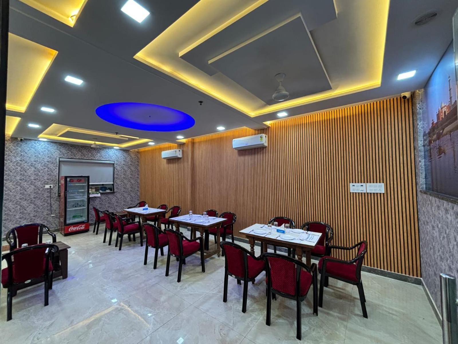 Hotel Ganga Palace - Agra Agra  Eksteriør bilde